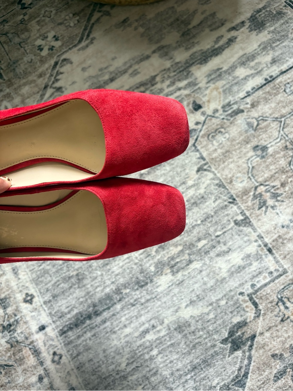 J. McLaughlin Charlene Red Suede Pumps Size 8.5 Slip On Shoes Heels Career Work - Picture 4 of 9